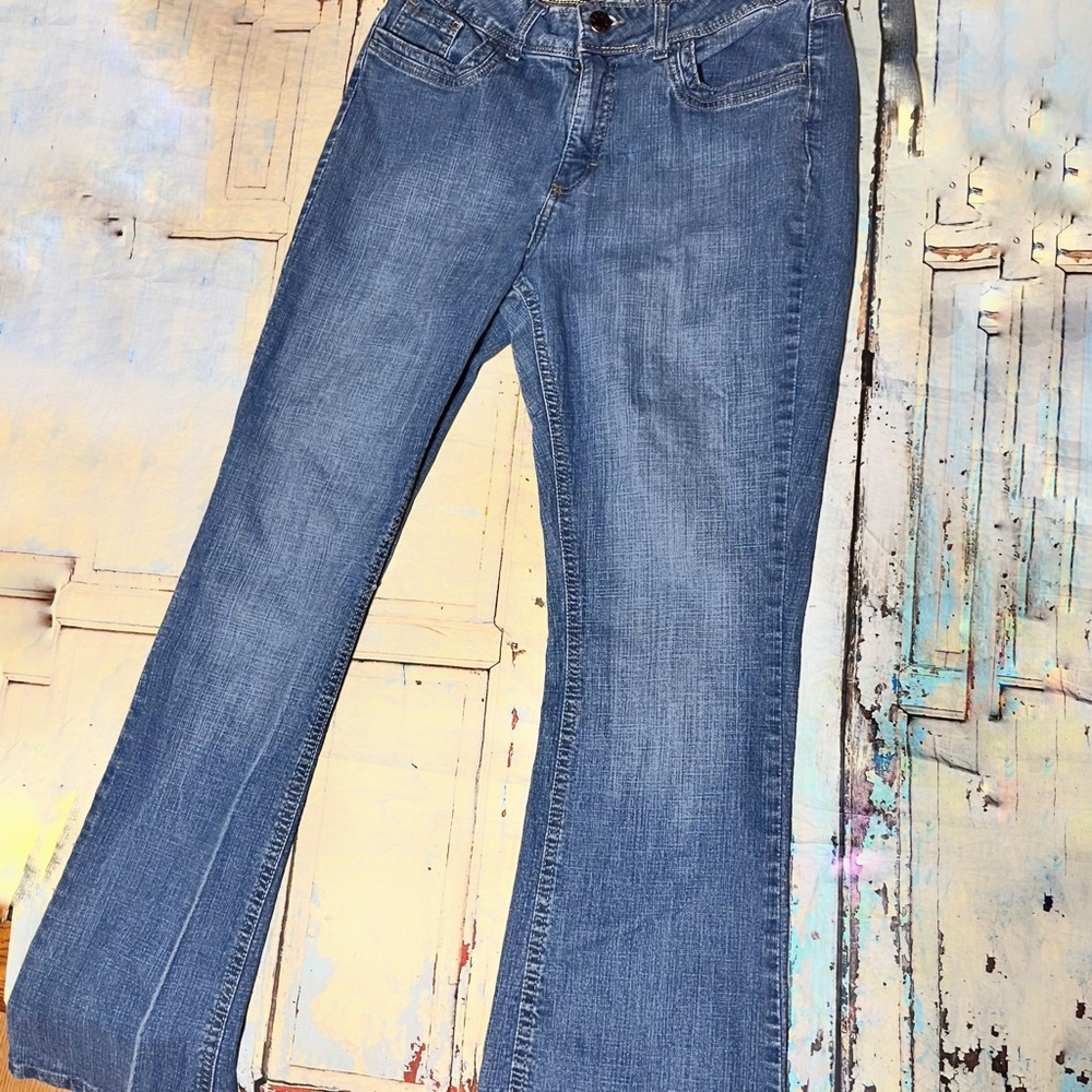 ⭐️3 for $11⭐️5 for$15⭐️women's bootcut jeans from Riders by Lee